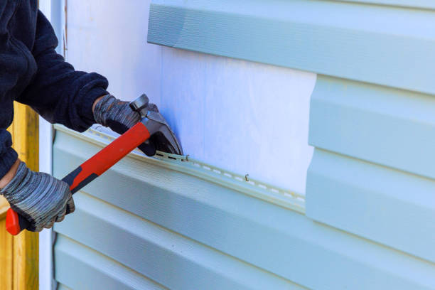 Reliable Storm Damage Siding Repair contractor in Petersburg, IL by Creative Siding